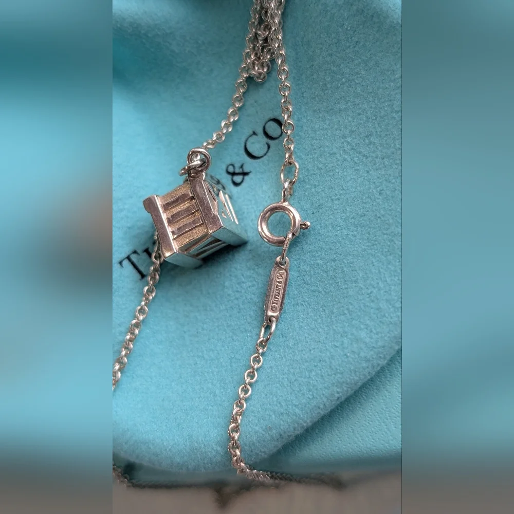 Tiffany & Co Silver LARGE Atlas Roman Numeral Cube Pendant Necklace - Picture 4 of 7
